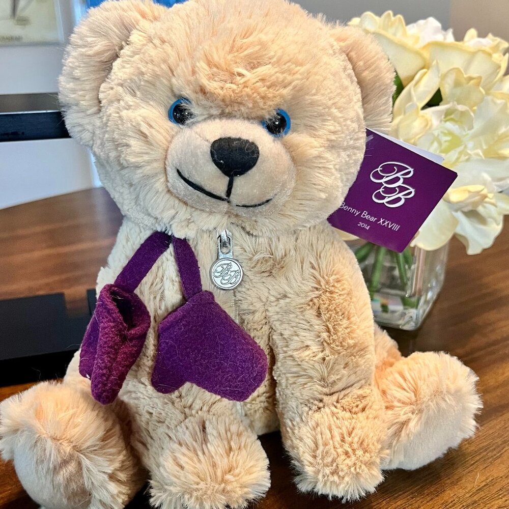 Ben Bridge 2014 Cream Colored Benny Bear With Pocket for Surprise Jewelry Gift!